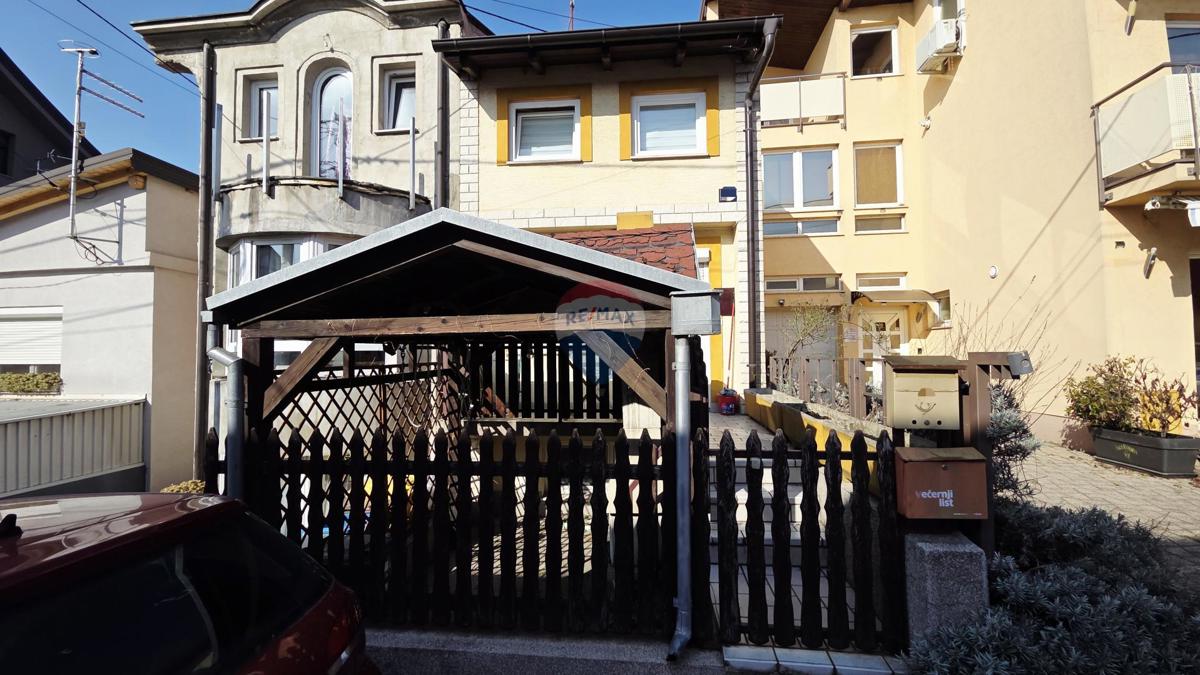 Haus Zu verkaufen - GRAD ZAGREB ZAGREB