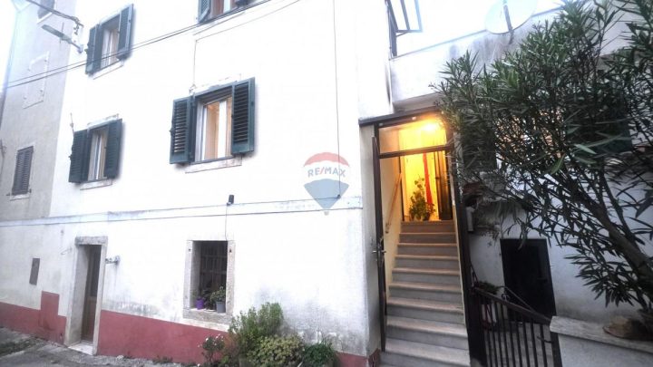 Kuća na prodaju 103 m² – Brtonigla