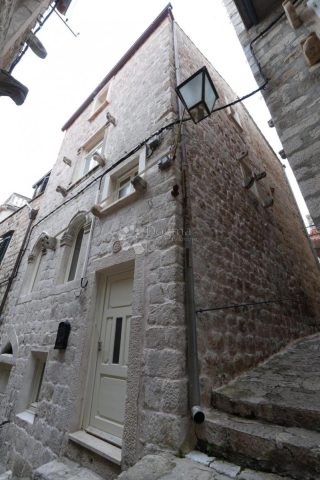 Kuća na prodaju 90 m² – Dubrovnik