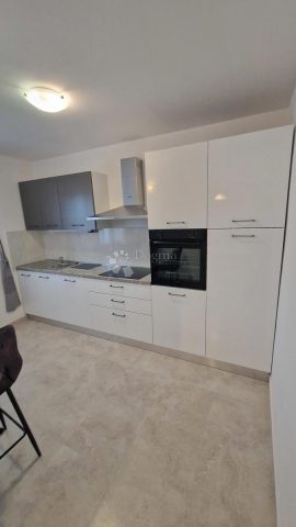 Mieszkanie do wynajęcia 85 m² – Kaštela