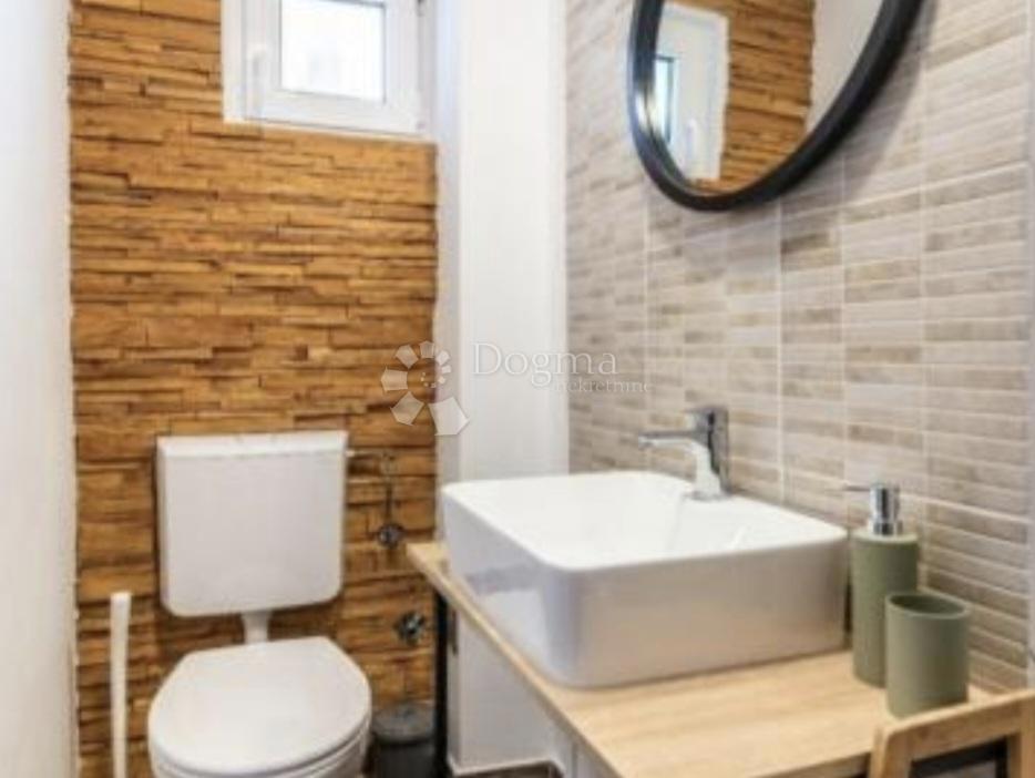 Appartement À vendre - SPLITSKO-DALMATINSKA DUGI RAT
