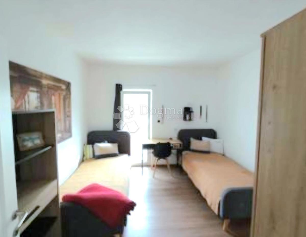 Appartement À vendre - SPLITSKO-DALMATINSKA DUGI RAT