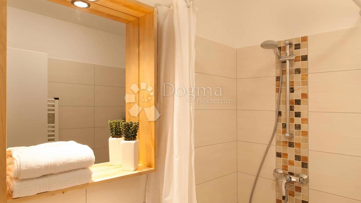 Dom Na sprzedaż - ISTARSKA KAŠTELIR
