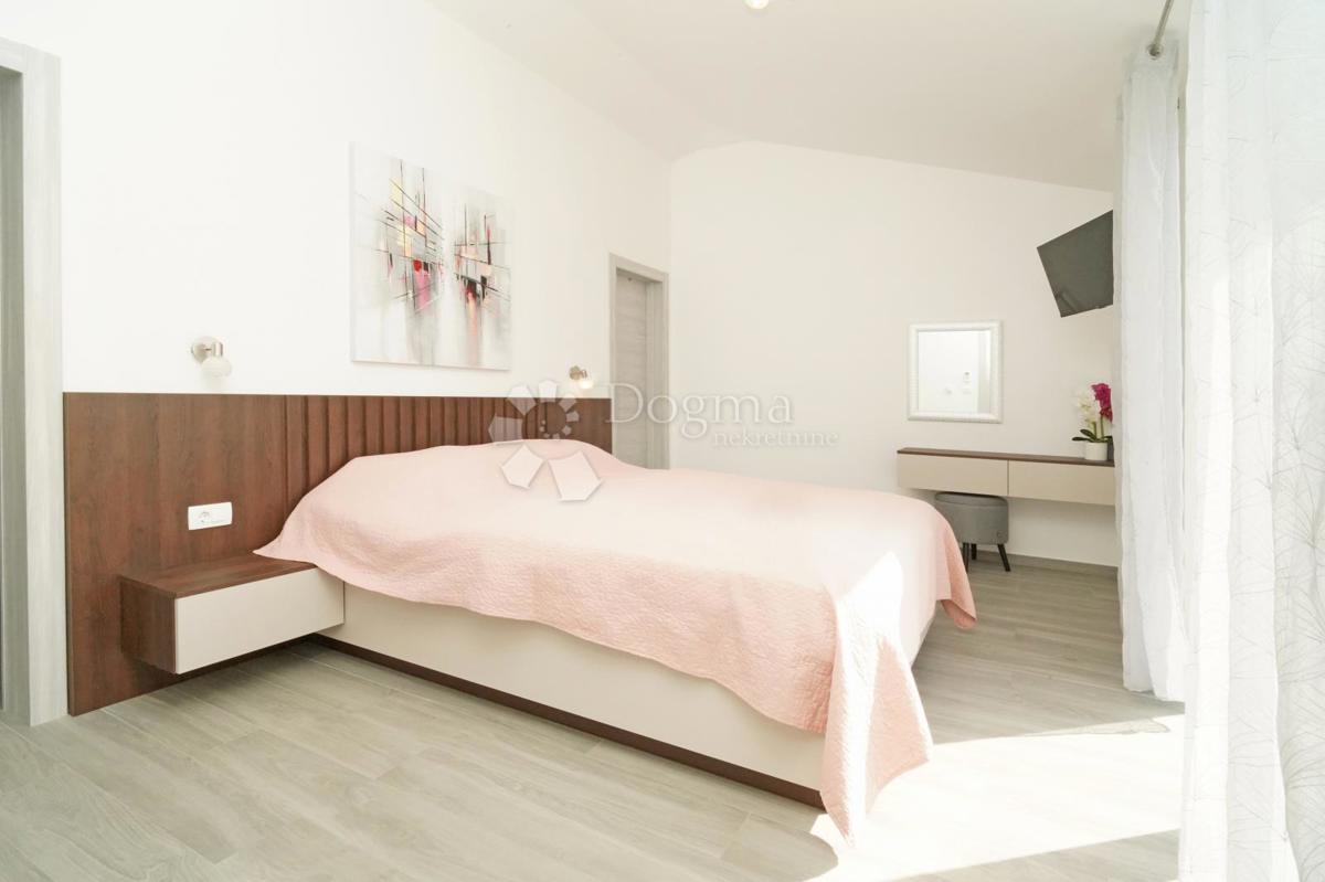 Haus Zu verkaufen - ISTARSKA SVETVINČENAT