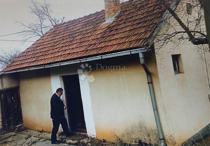 Hiša Na predaj DONJI LAPAC