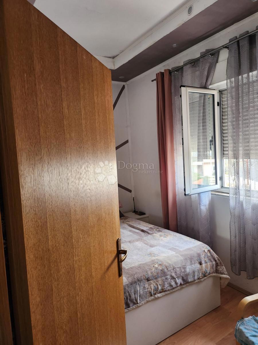 Apartment Zu verkaufen - SPLITSKO-DALMATINSKA SPLIT