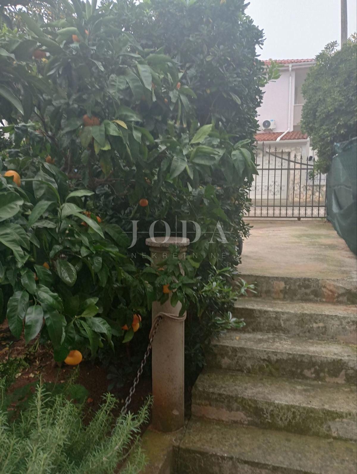 Haus Zu verkaufen - ISTARSKA PULA