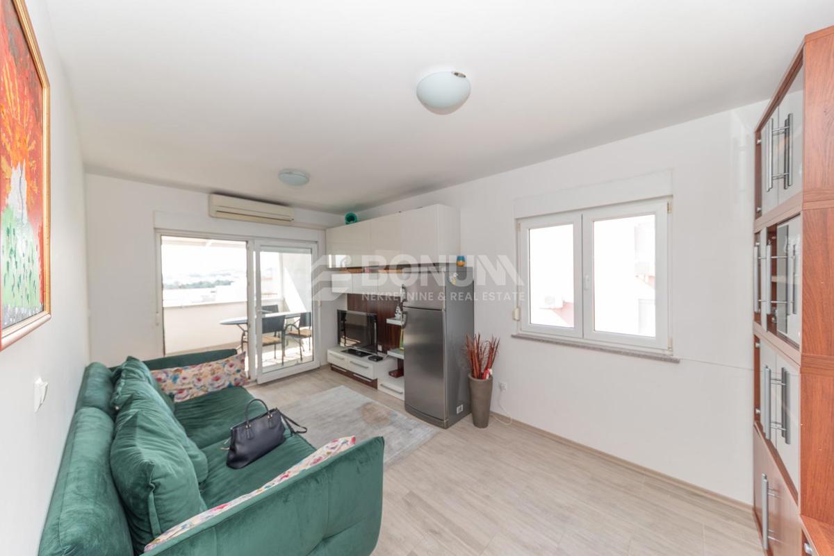 Flat For sale - šibensko-kninska Vodice - foto 1/9