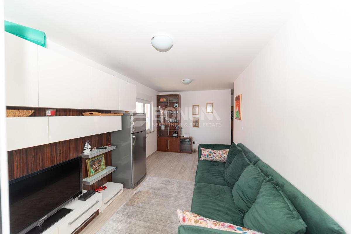 Flat For sale - šibensko-kninska Vodice - foto 2/9