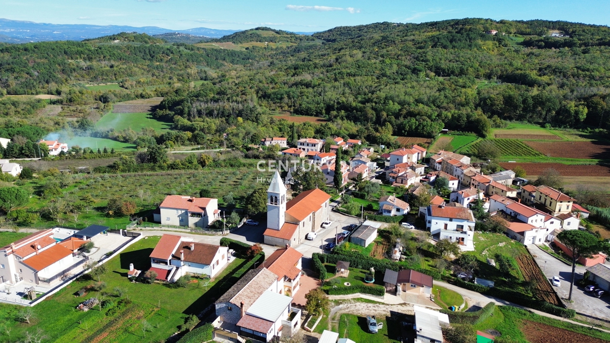 Land For sale - ISTARSKA MOTOVUN