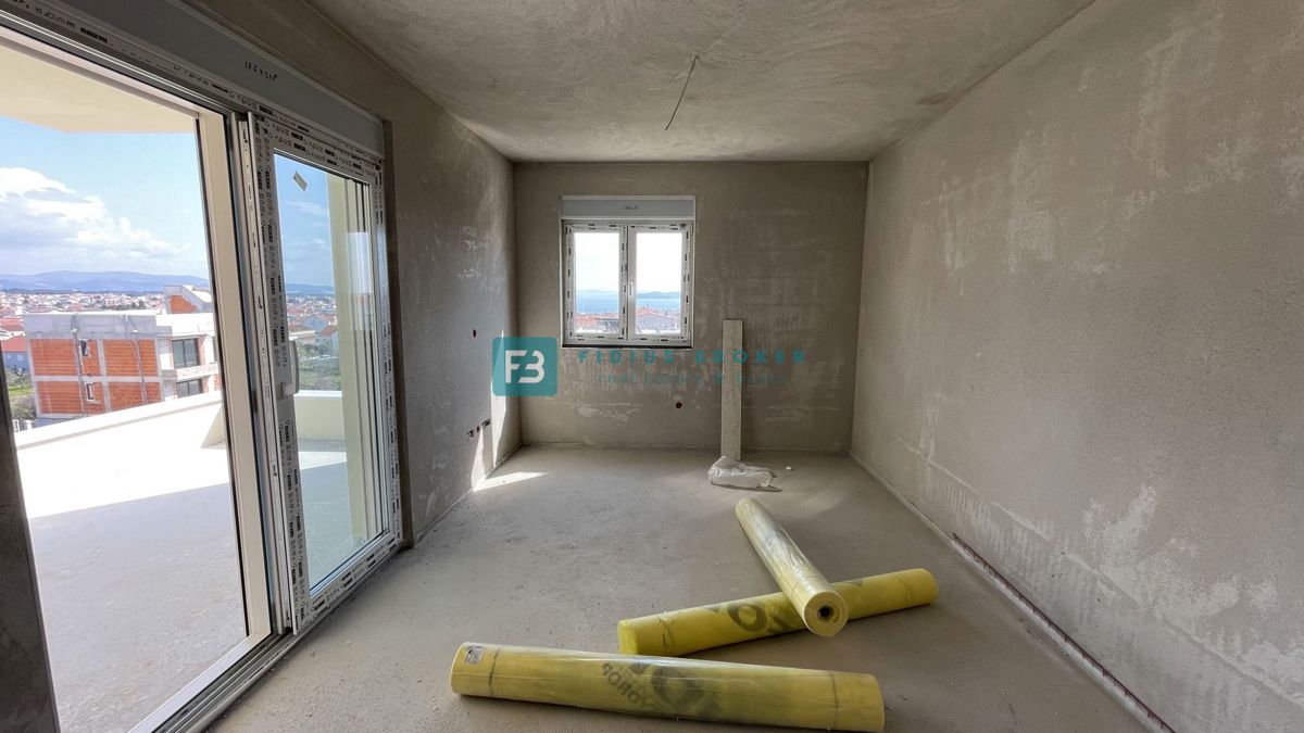 Appartement À vendre - ŠIBENSKO-KNINSKA VODICE