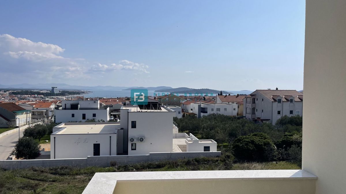 Appartement À vendre - ŠIBENSKO-KNINSKA VODICE