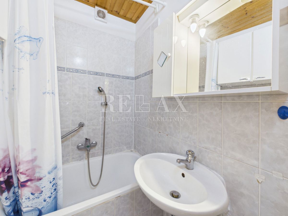 House For sale - PRIMORSKO-GORANSKA NOVI VINODOLSKI