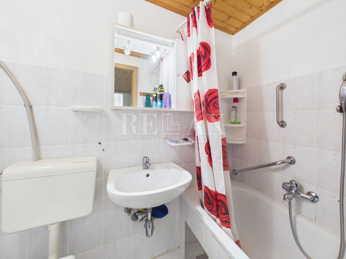 House For sale - PRIMORSKO-GORANSKA NOVI VINODOLSKI