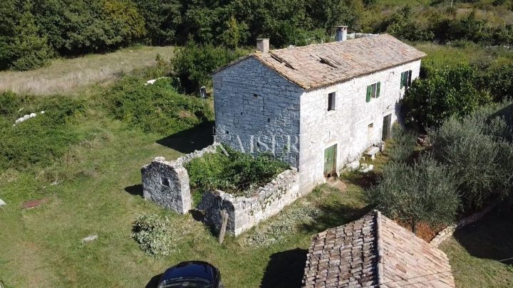 Haus zu verkaufen 270 m² – Poreč
