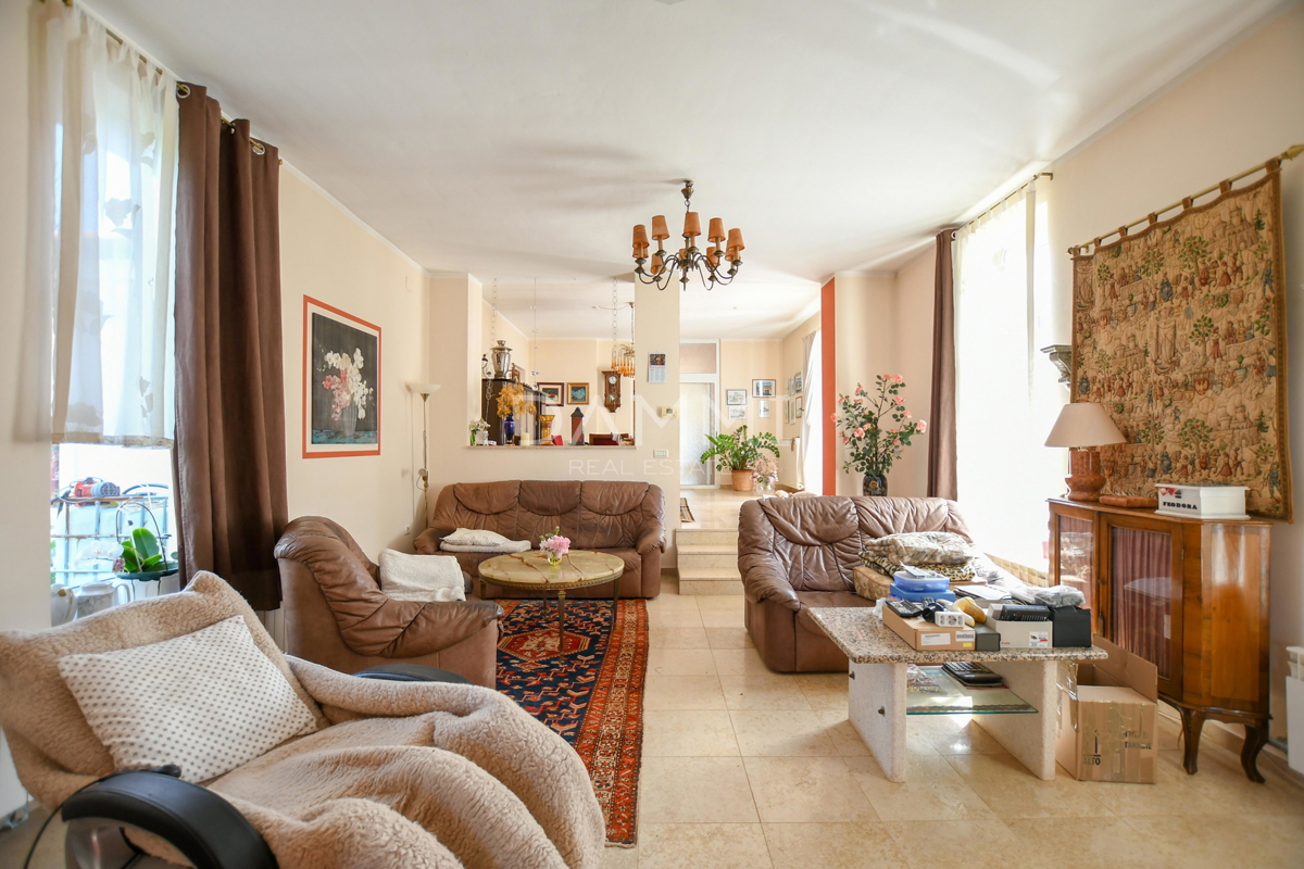 House For sale - ISTARSKA UMAG