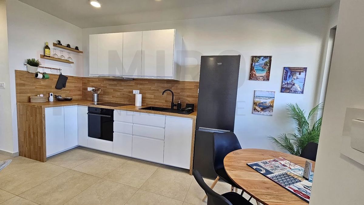 Apartment Zu verkaufen - Primorsko-goranska Krk - foto 1/15
