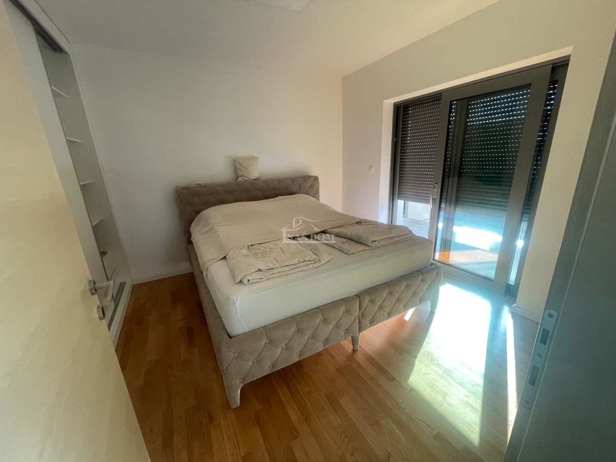 Flat For sale - ŠIBENSKO-KNINSKA VODICE