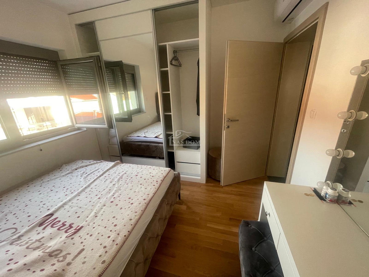 Flat For sale - ŠIBENSKO-KNINSKA VODICE