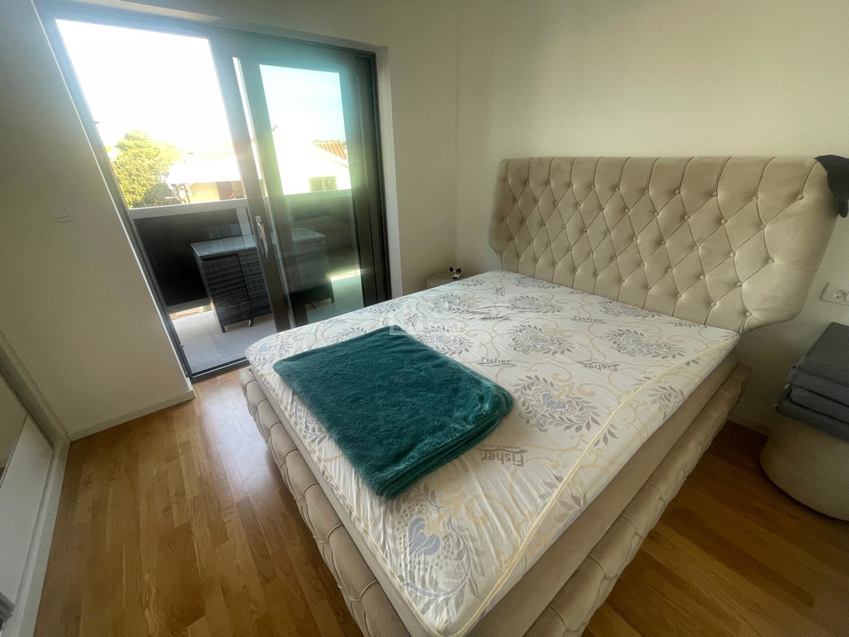 Flat For sale - ŠIBENSKO-KNINSKA VODICE