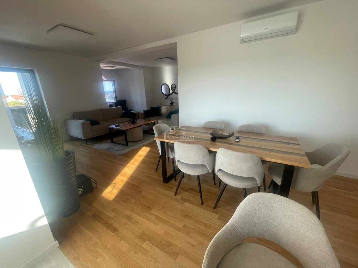 Flat For sale - ŠIBENSKO-KNINSKA VODICE