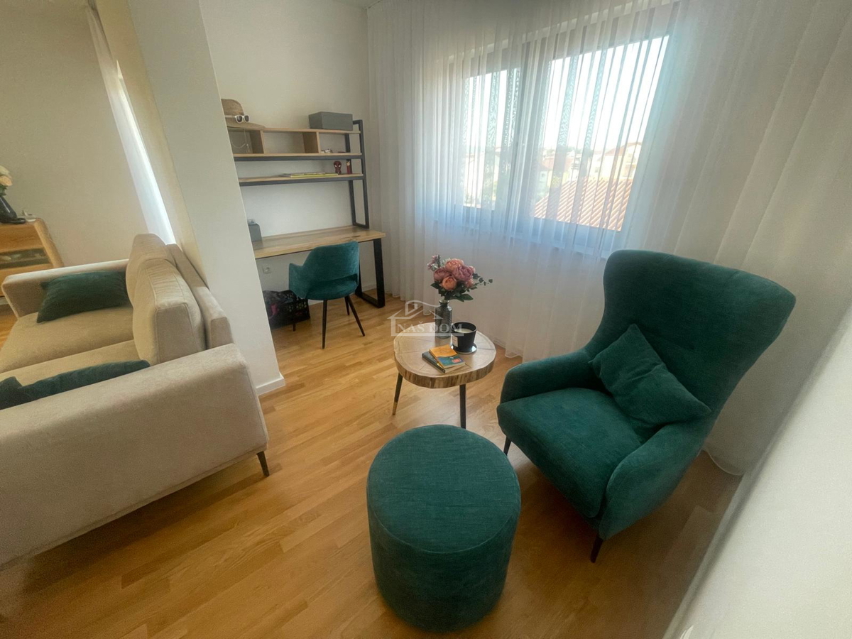 Flat For sale - ŠIBENSKO-KNINSKA VODICE