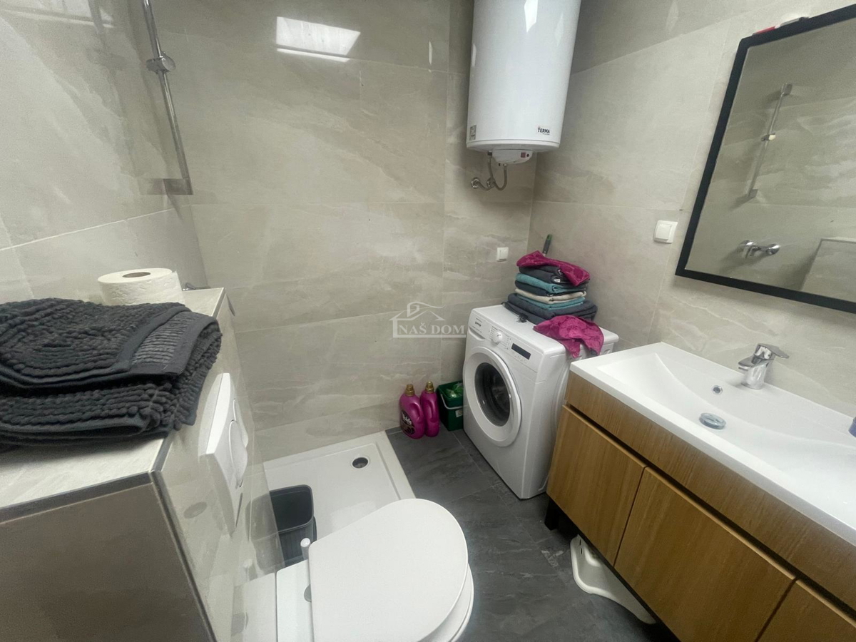 Flat For sale - ŠIBENSKO-KNINSKA VODICE