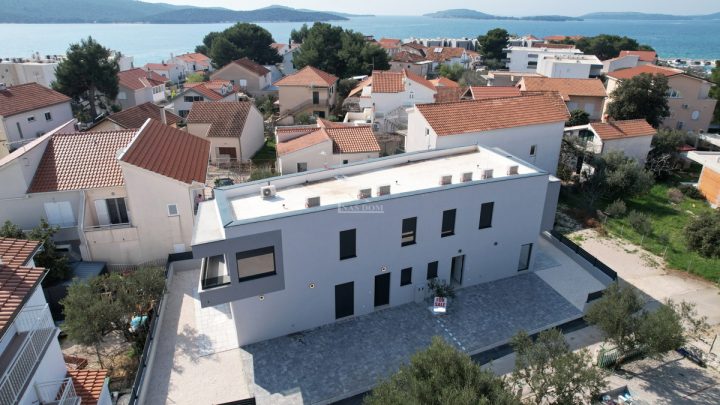 Casa In vendita - šibensko-kninska Vodice - foto 4/32
