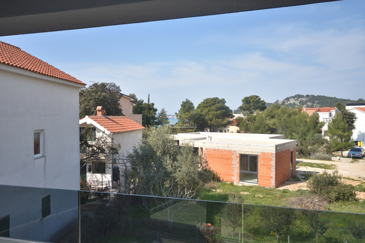 Dom Na predaj - ŠIBENSKO-KNINSKA VODICE