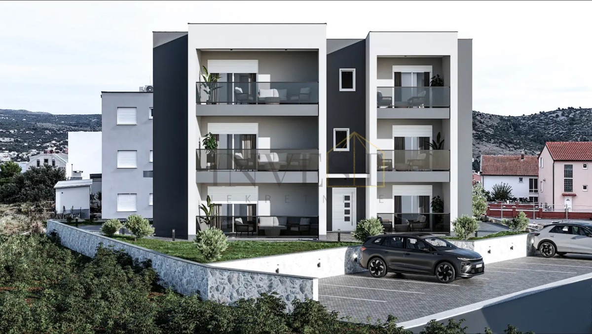 Appartamento In vendita - ŠIBENSKO-KNINSKA ROGOZNICA