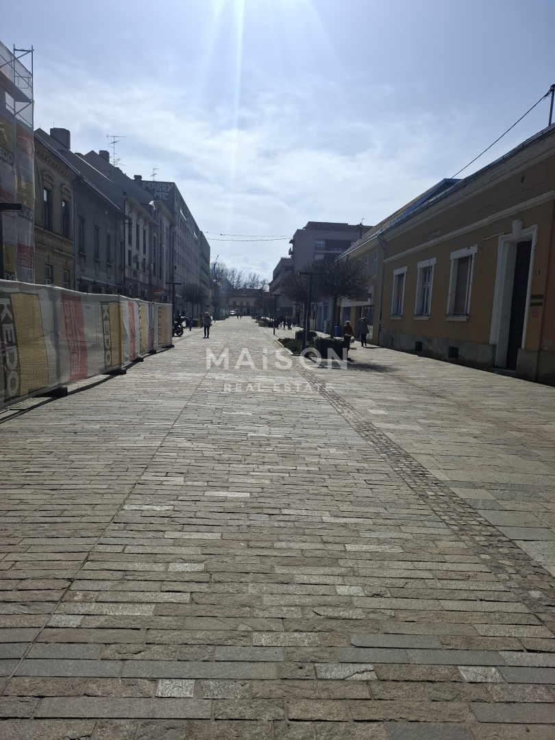 Commerciale Da affittare - SISAČKO-MOSLAVAČKA SISAK