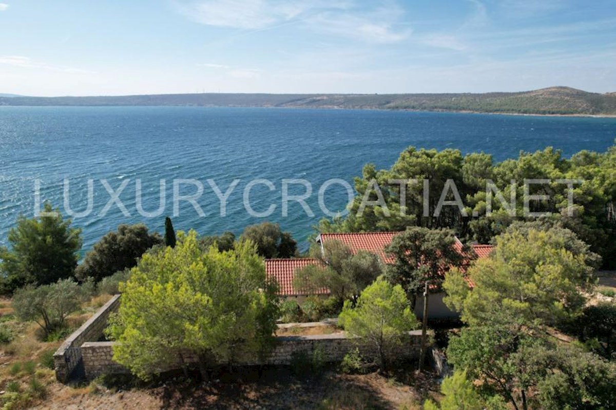 House For sale - ZADARSKA NIN
