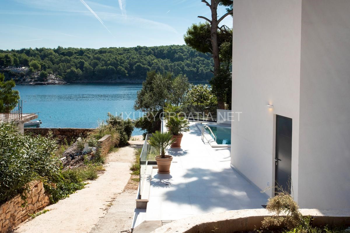 House For sale - Splitsko-dalmatinska Brač - foto 1/44