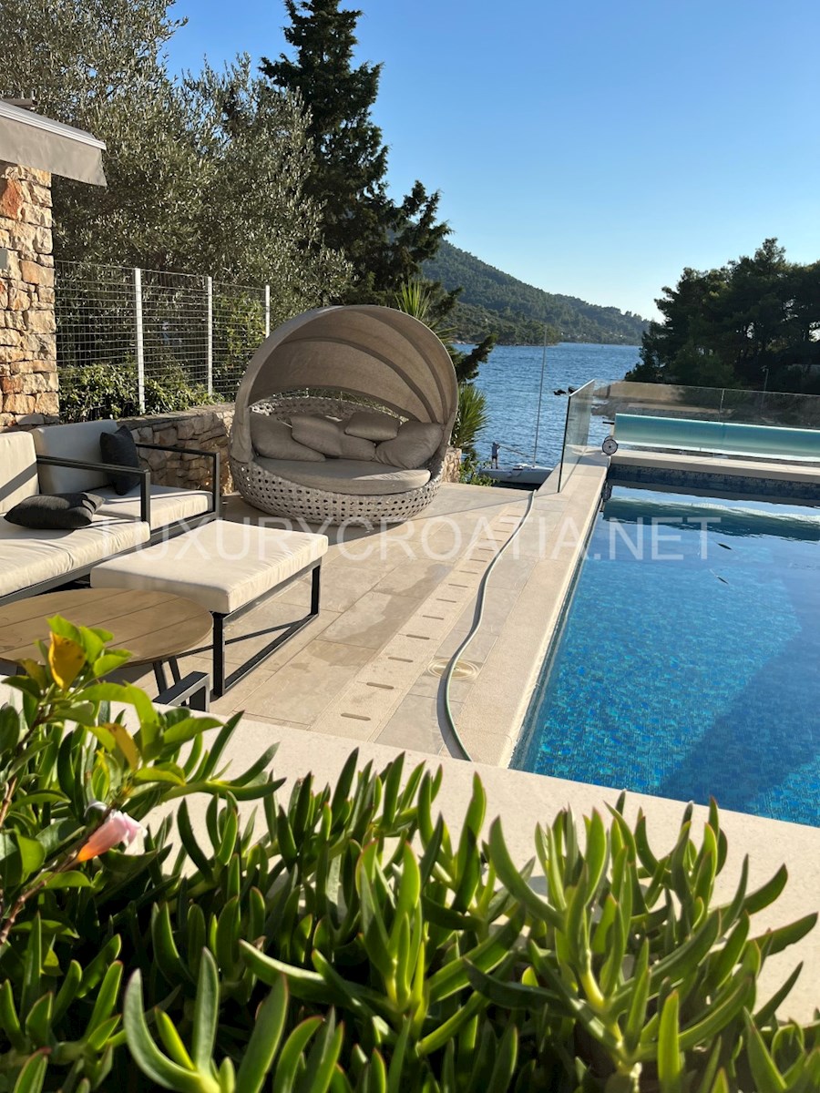 Casa In vendita - DUBROVAČKO-NERETVANSKA KORČULA