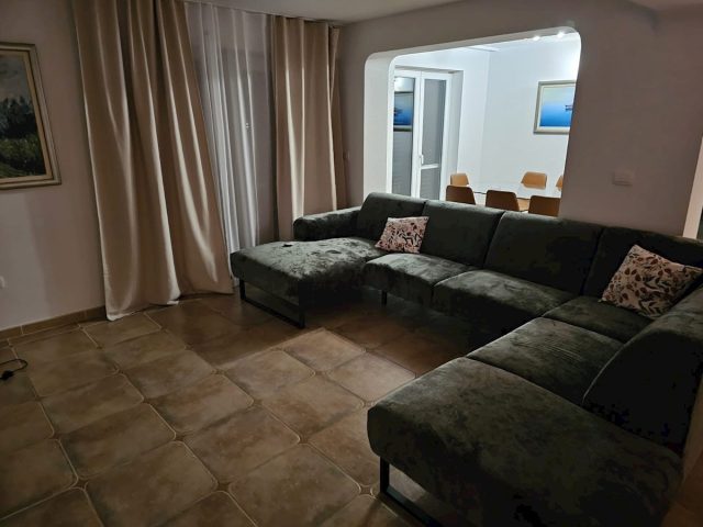 Kuća Na prodaju - Splitsko-dalmatinska Podstrana - foto 2/9