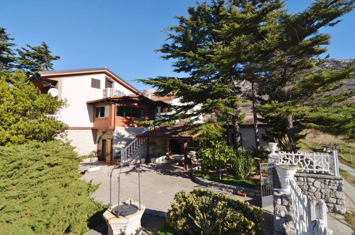 Casa In vendita - PRIMORSKO-GORANSKA KRK