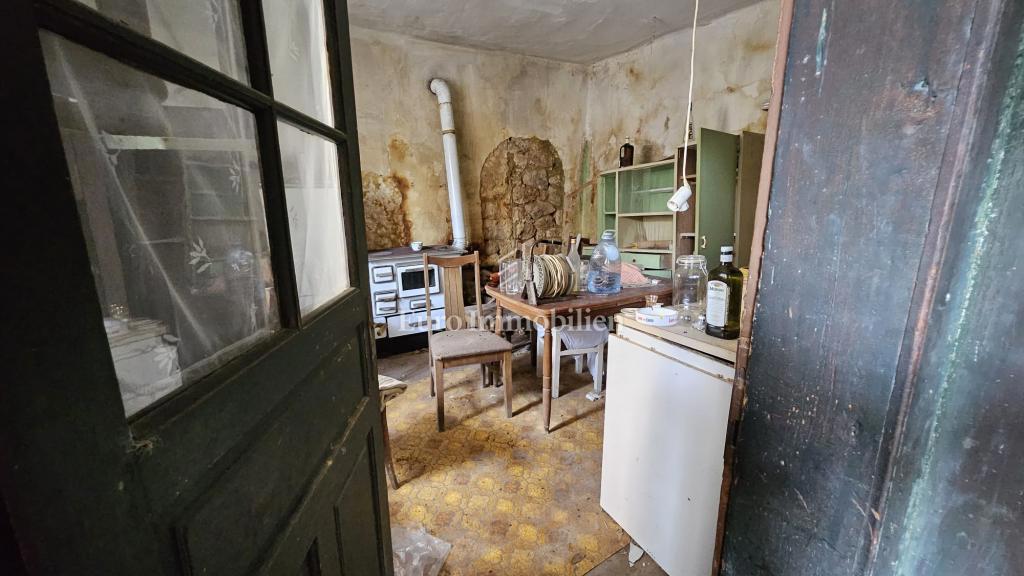 Kuća Na prodaju - PRIMORSKO-GORANSKA VINODOLSKA OPĆINA