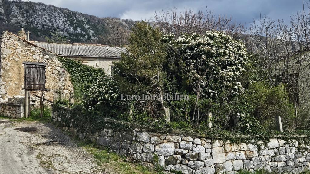 Kuća Na prodaju - PRIMORSKO-GORANSKA VINODOLSKA OPĆINA