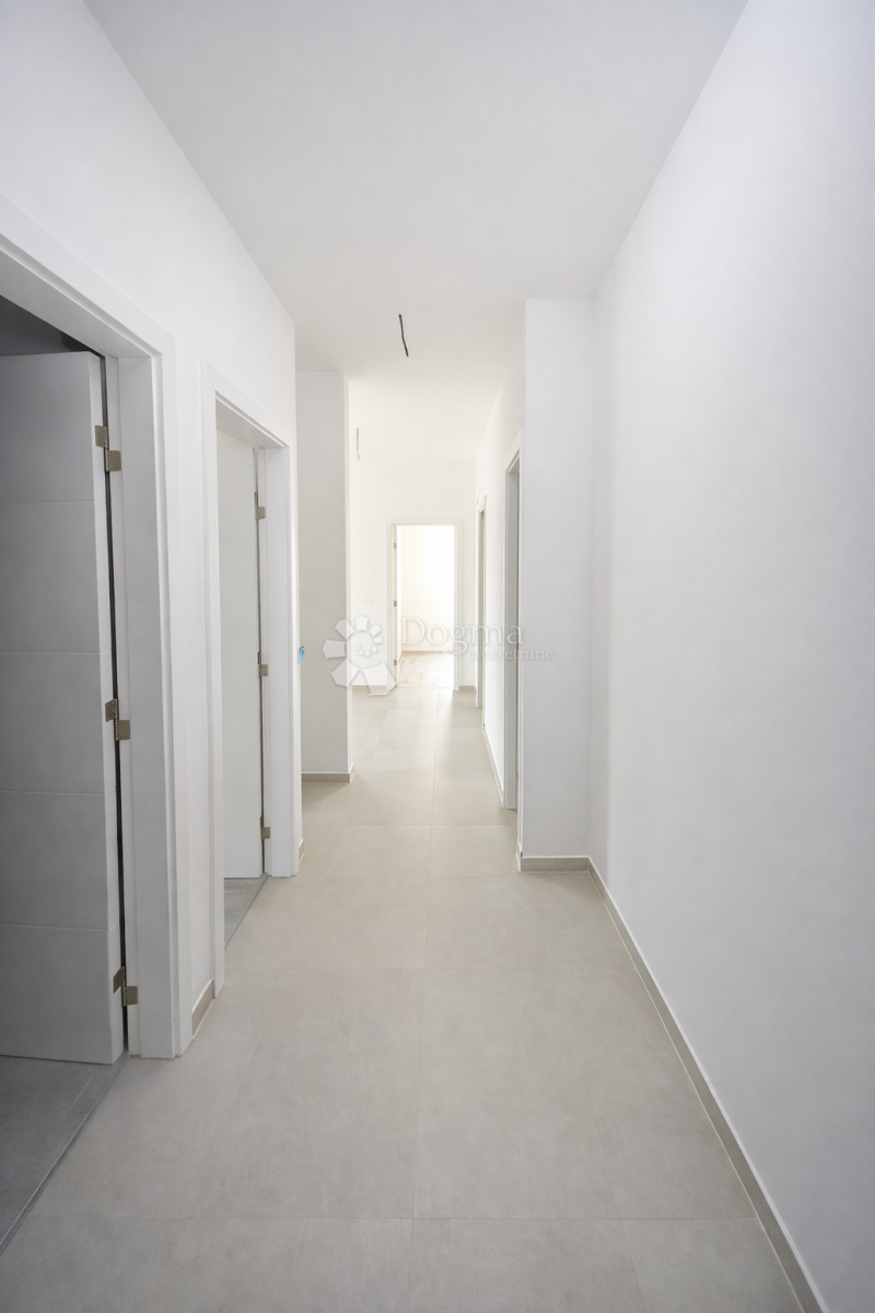 Flat For sale - ŠIBENSKO-KNINSKA VODICE