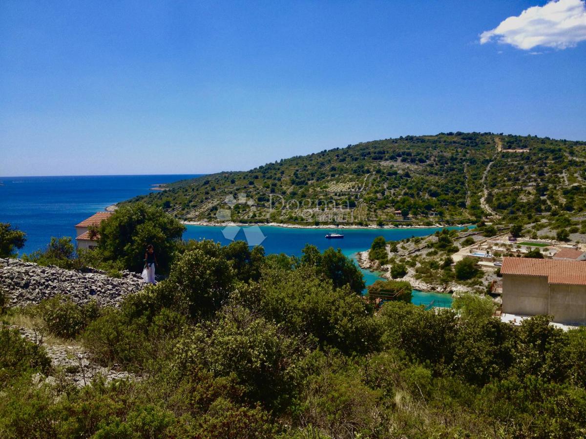 Działka Na sprzedaż - SPLITSKO-DALMATINSKA MARINA