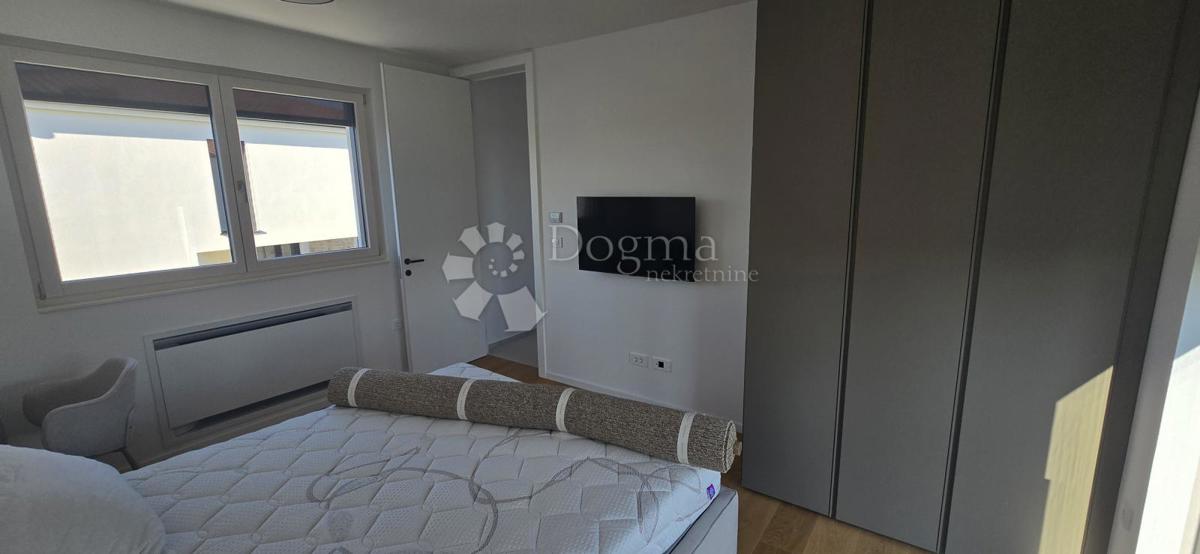 House For sale - ISTARSKA SVETI LOVREČ