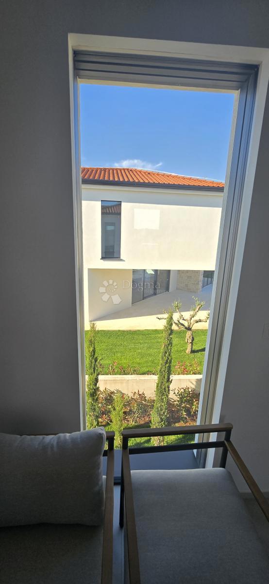 House For sale - ISTARSKA SVETI LOVREČ