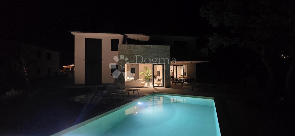 House For sale - ISTARSKA SVETI LOVREČ