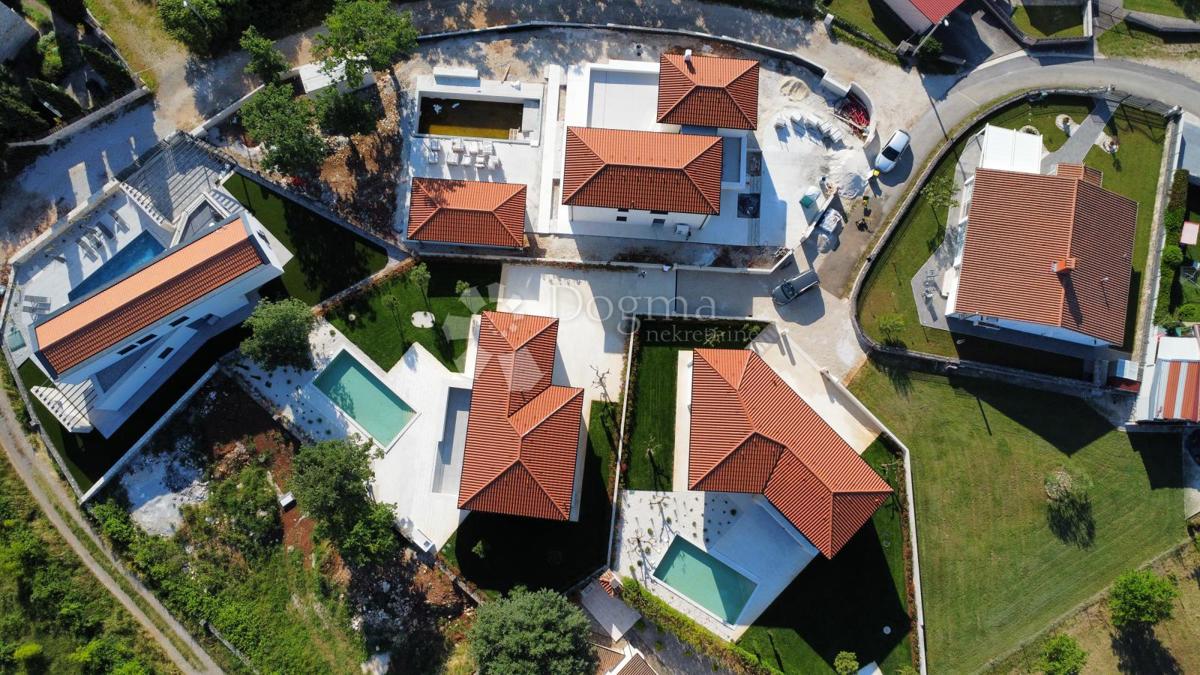 House For sale - ISTARSKA SVETI LOVREČ