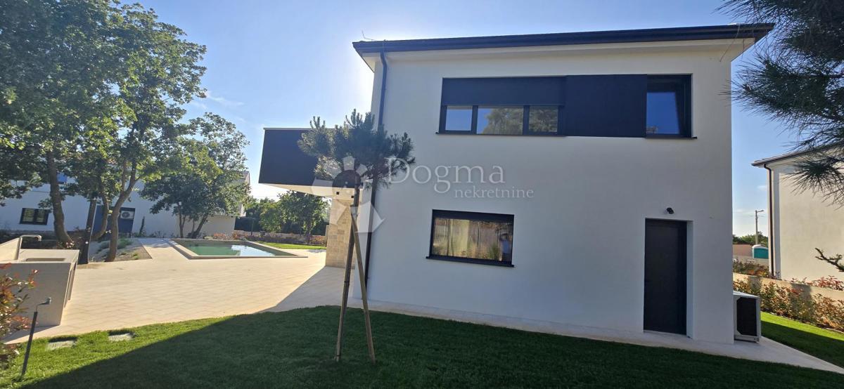 House For sale - ISTARSKA SVETI LOVREČ