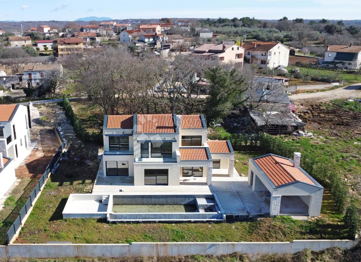 House For sale - Istarska Poreč - foto 1/34