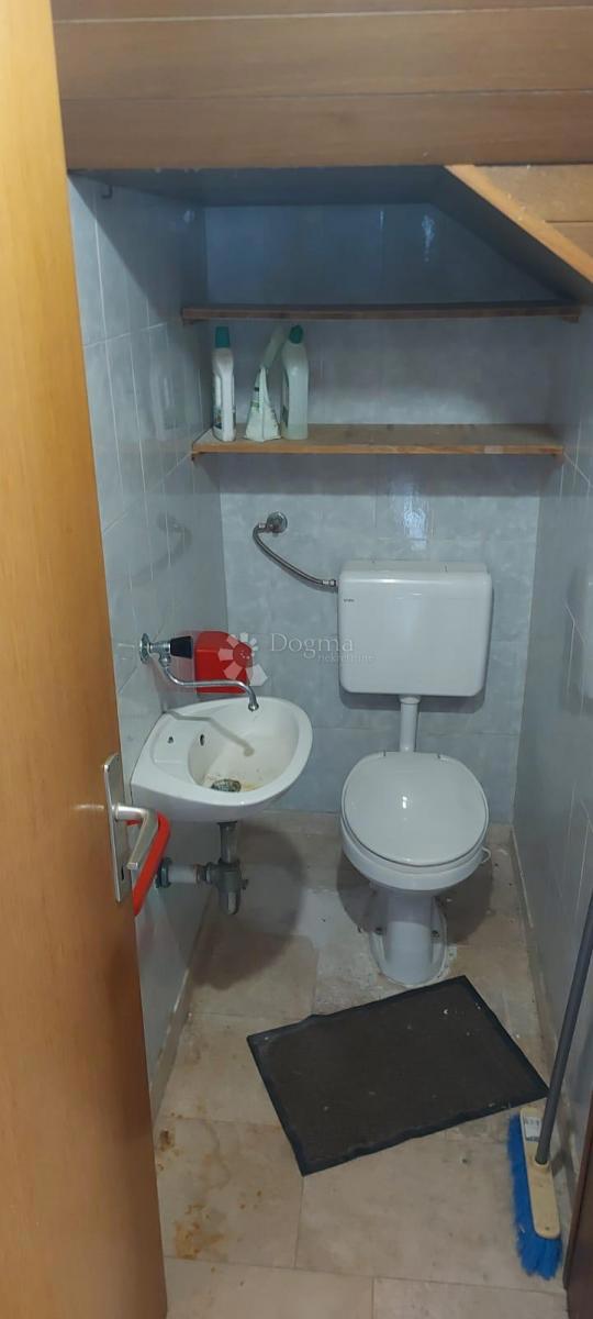 Commerciale Da affittare - PRIMORSKO-GORANSKA MALI LOŠINJ