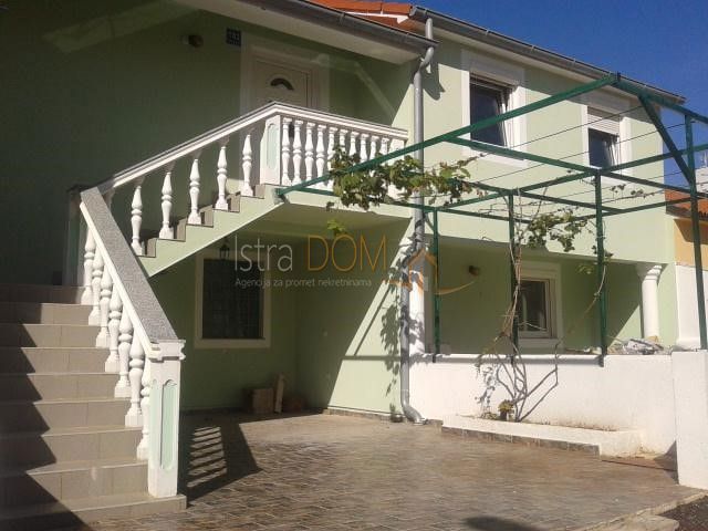 Haus Zu verkaufen - Istarska Medulin - foto 2/3