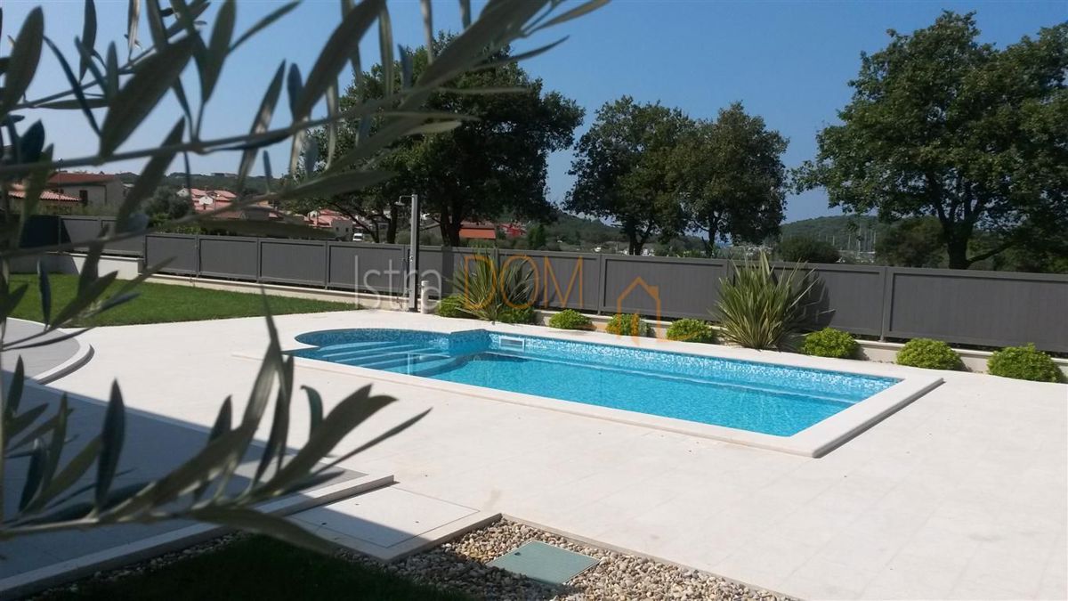 House For sale - ISTARSKA MEDULIN