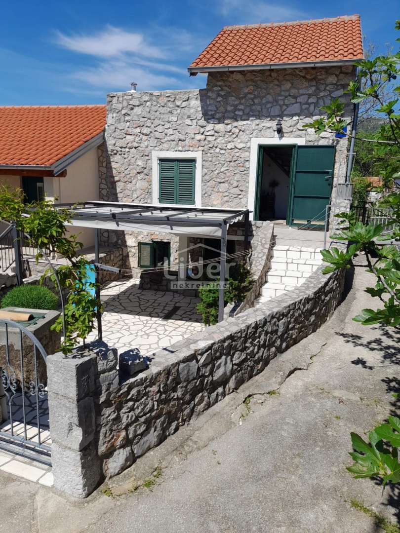 House For sale - Primorsko-goranska Novi Vinodolski - foto 1/18